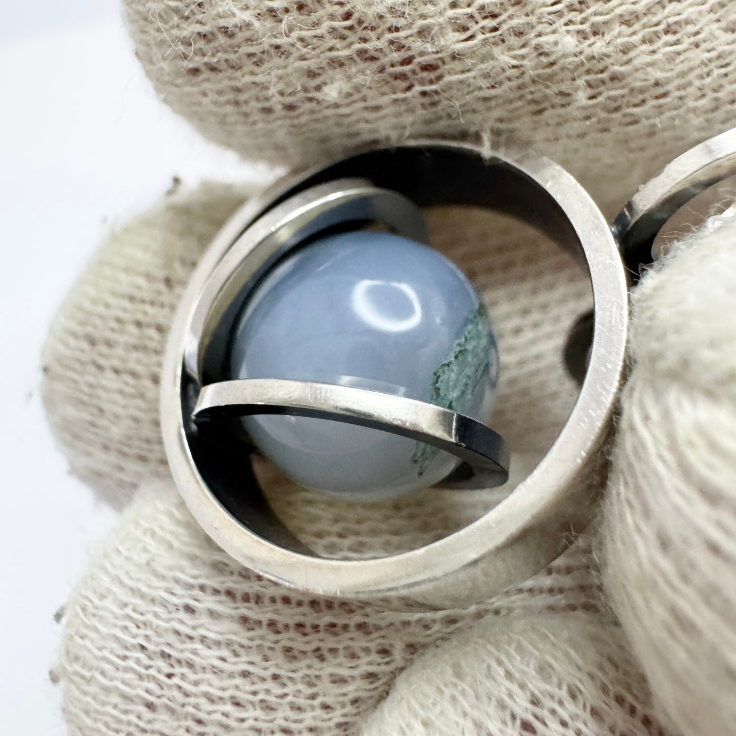 Elis Kauppi, Kupittaan Kulta Finland 1966. Vintage Solid Silver Moss Agate Pendant.