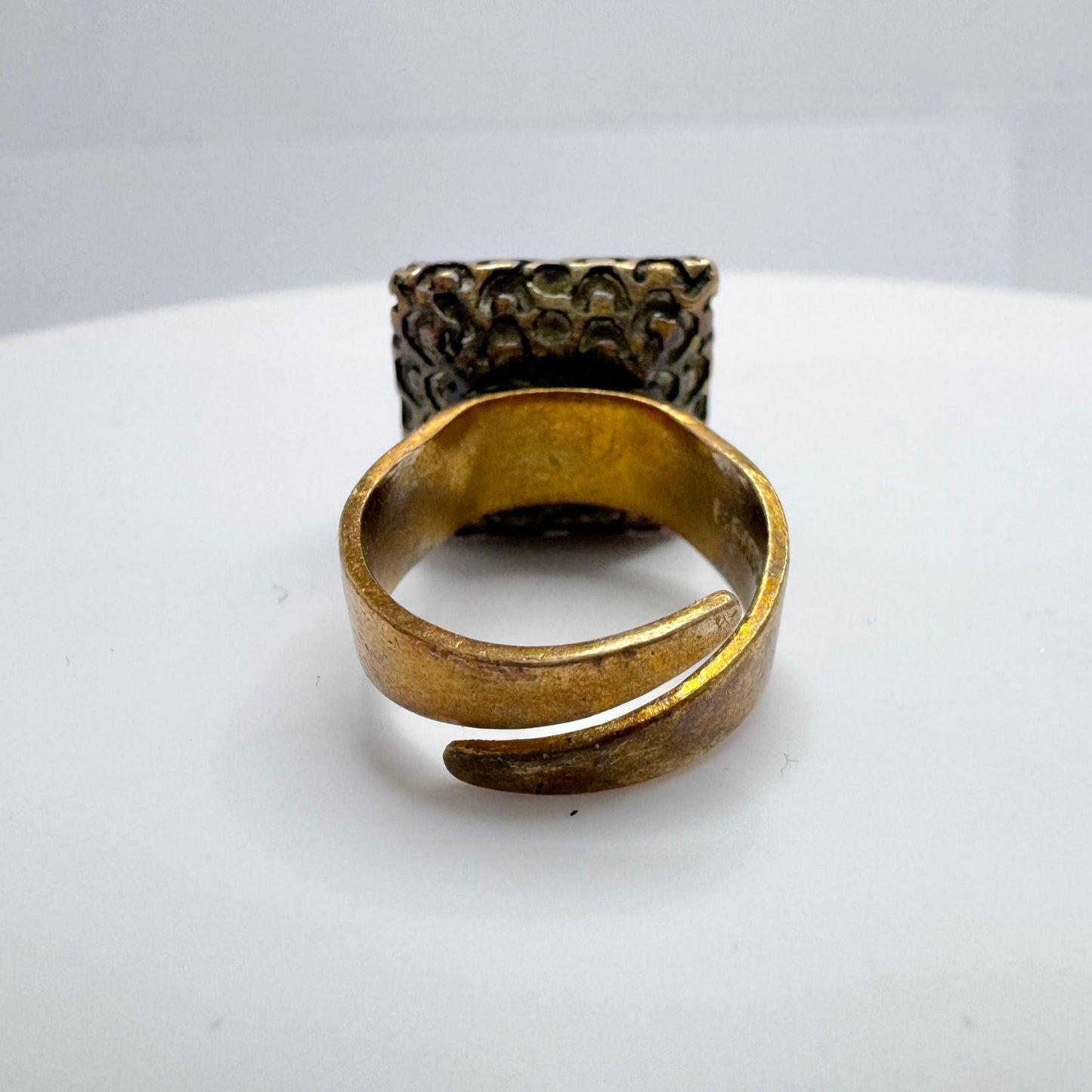 Pentti Sarpaneva, Finland 1970s. Vintage Bronze Ring. Signed.
