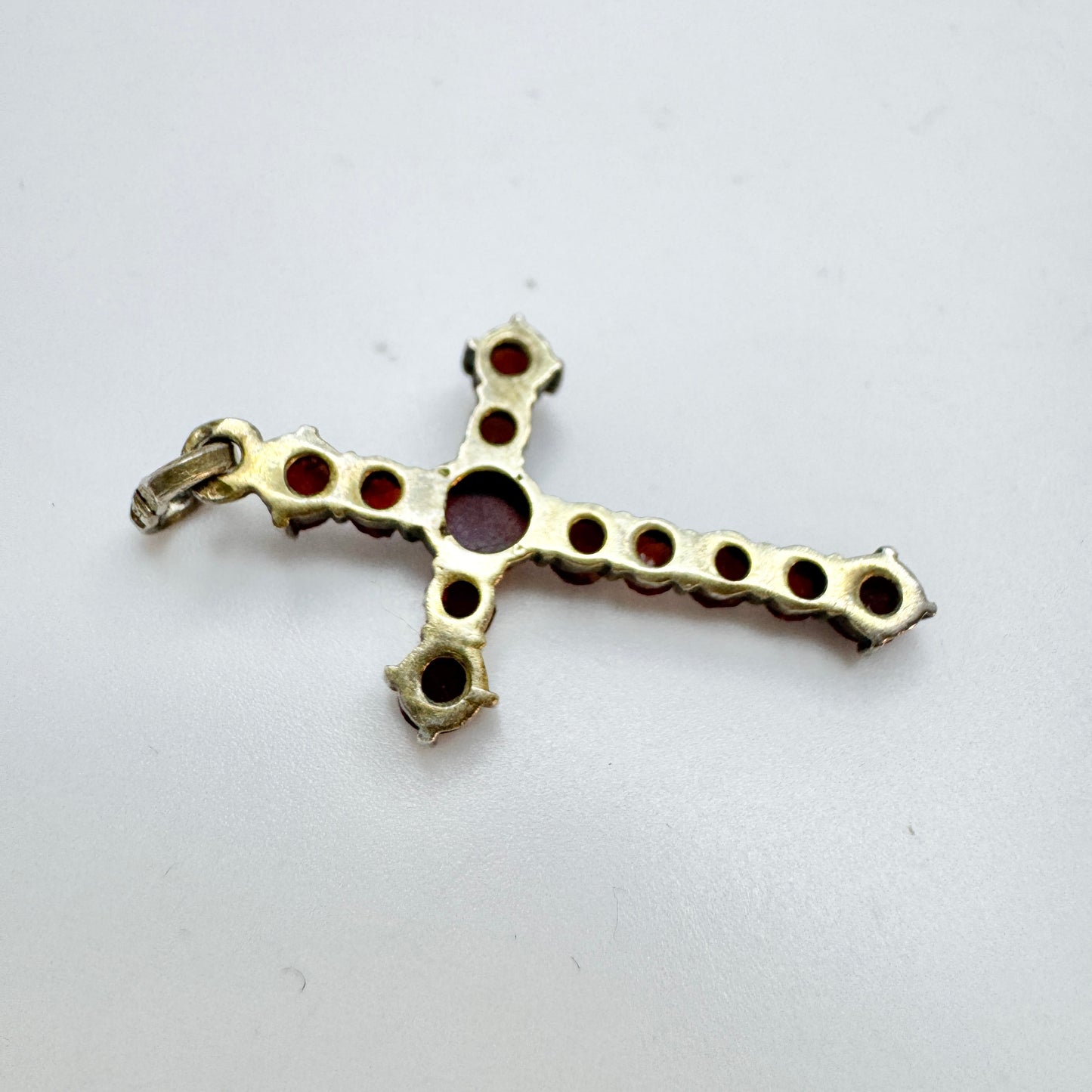 Austria c 1930s. Vintage Solid Silver Garnet Cross Pendant.