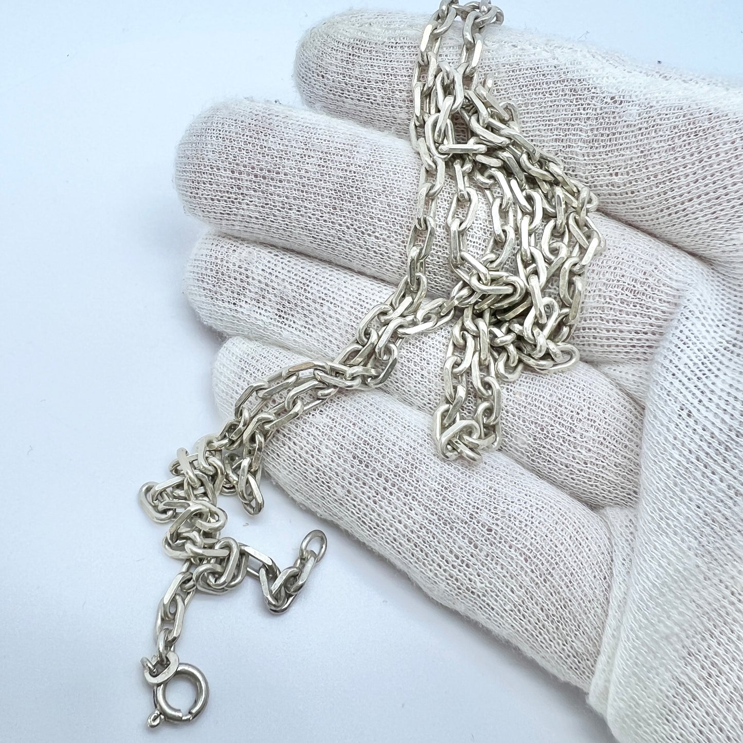 Vicenza, Italy. Vintage 27 inch Solid Silver Chain Necklace.