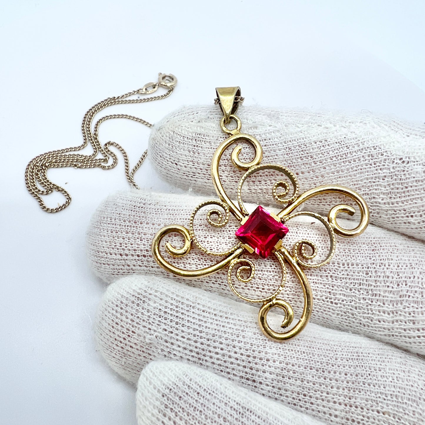 Sixten Allvin & Co, Sweden 1947 Vintage Solid Silver Red Paste Stone Pendant Necklace