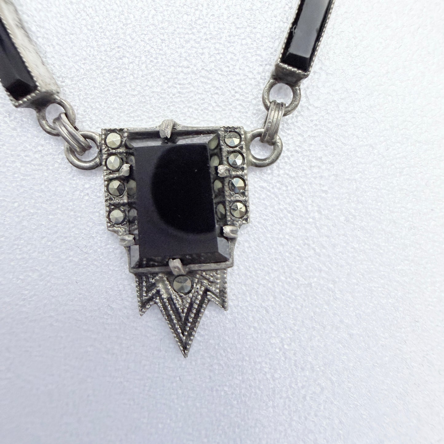 Vintage Art Deco Solid Silver Onyx Marcasite Necklace.