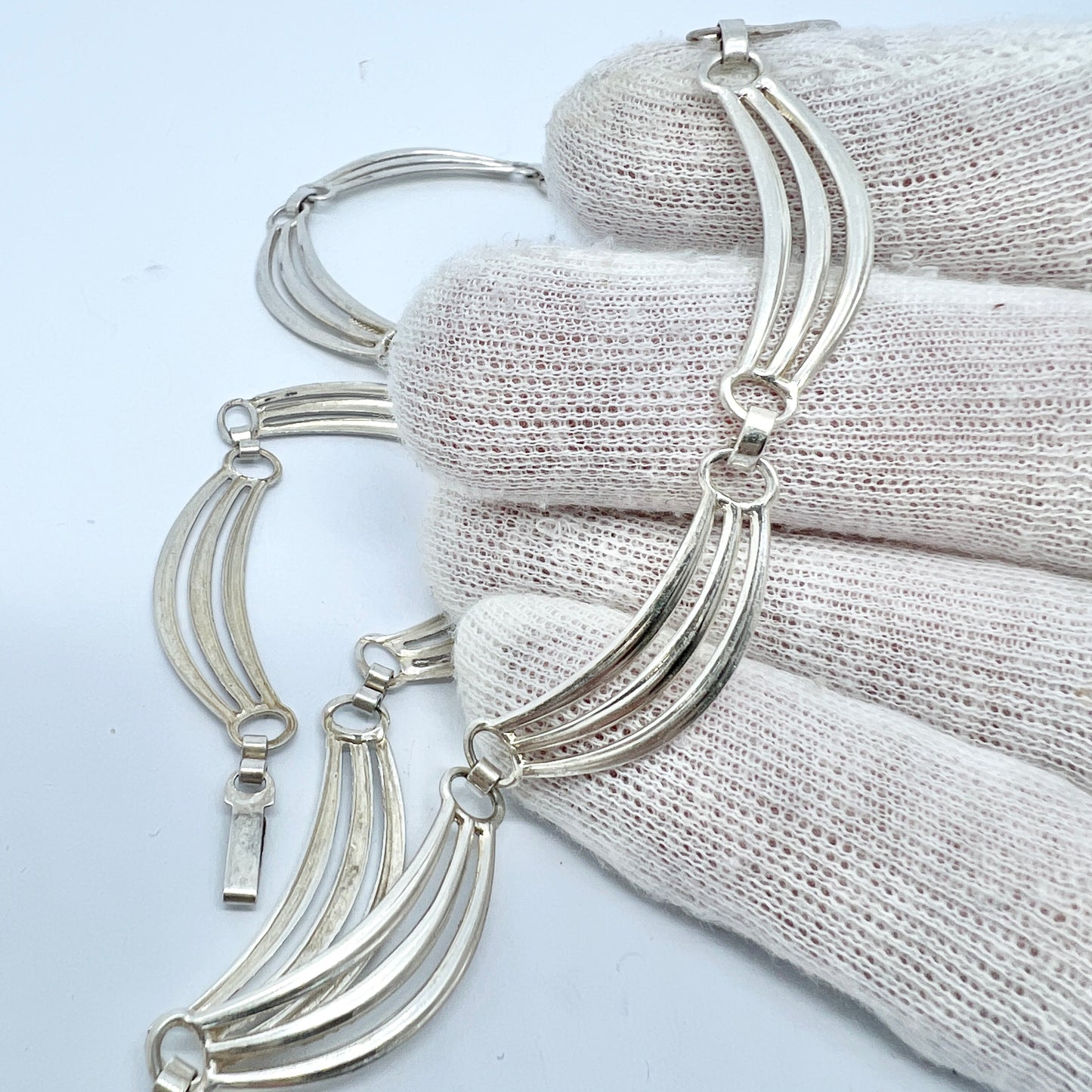 Maker KH Vintage 1950-60s Solid Silver Necklace.