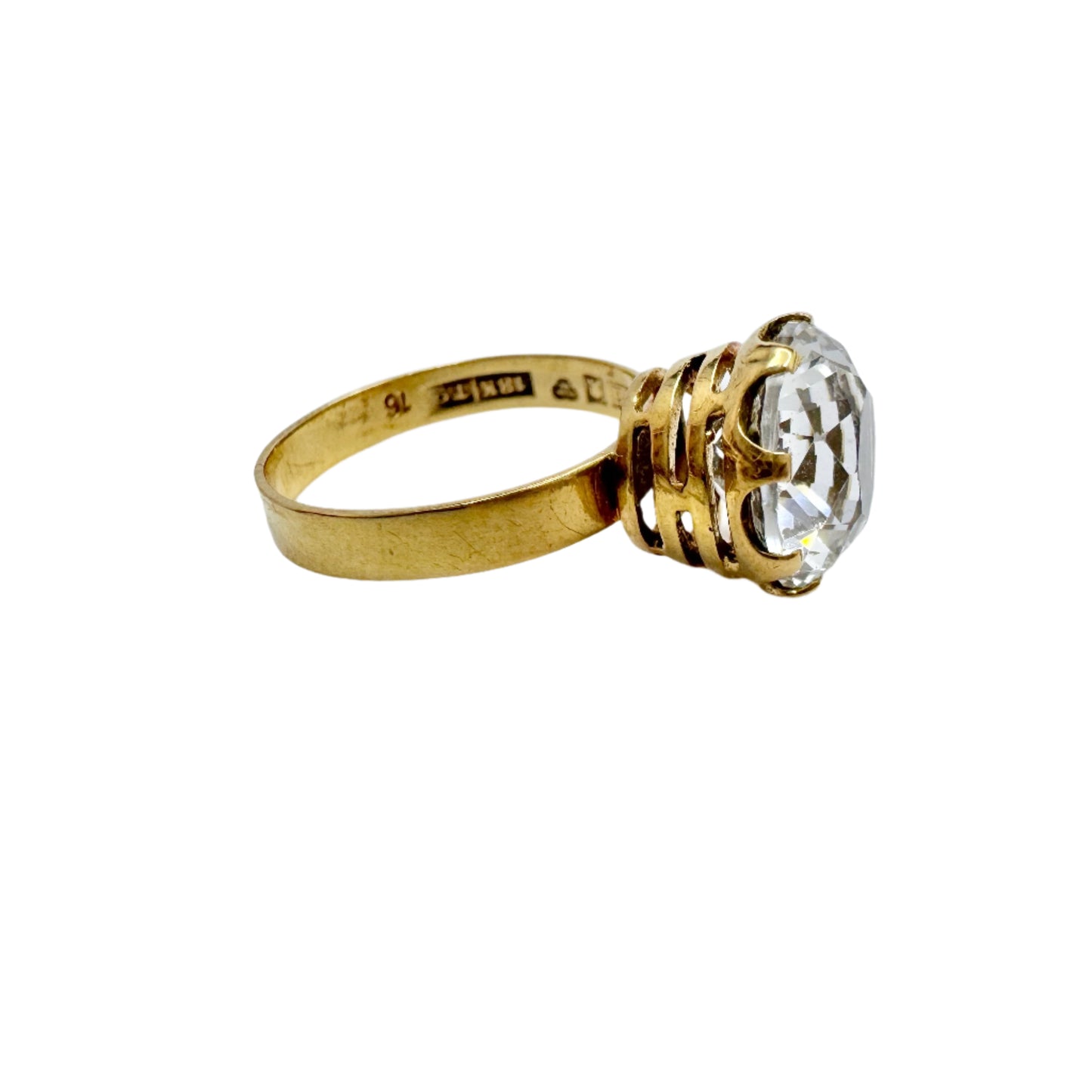 Bengt Hallberg, Sweden 1969. Vintage 18k Gold Rock Crystal Ring
