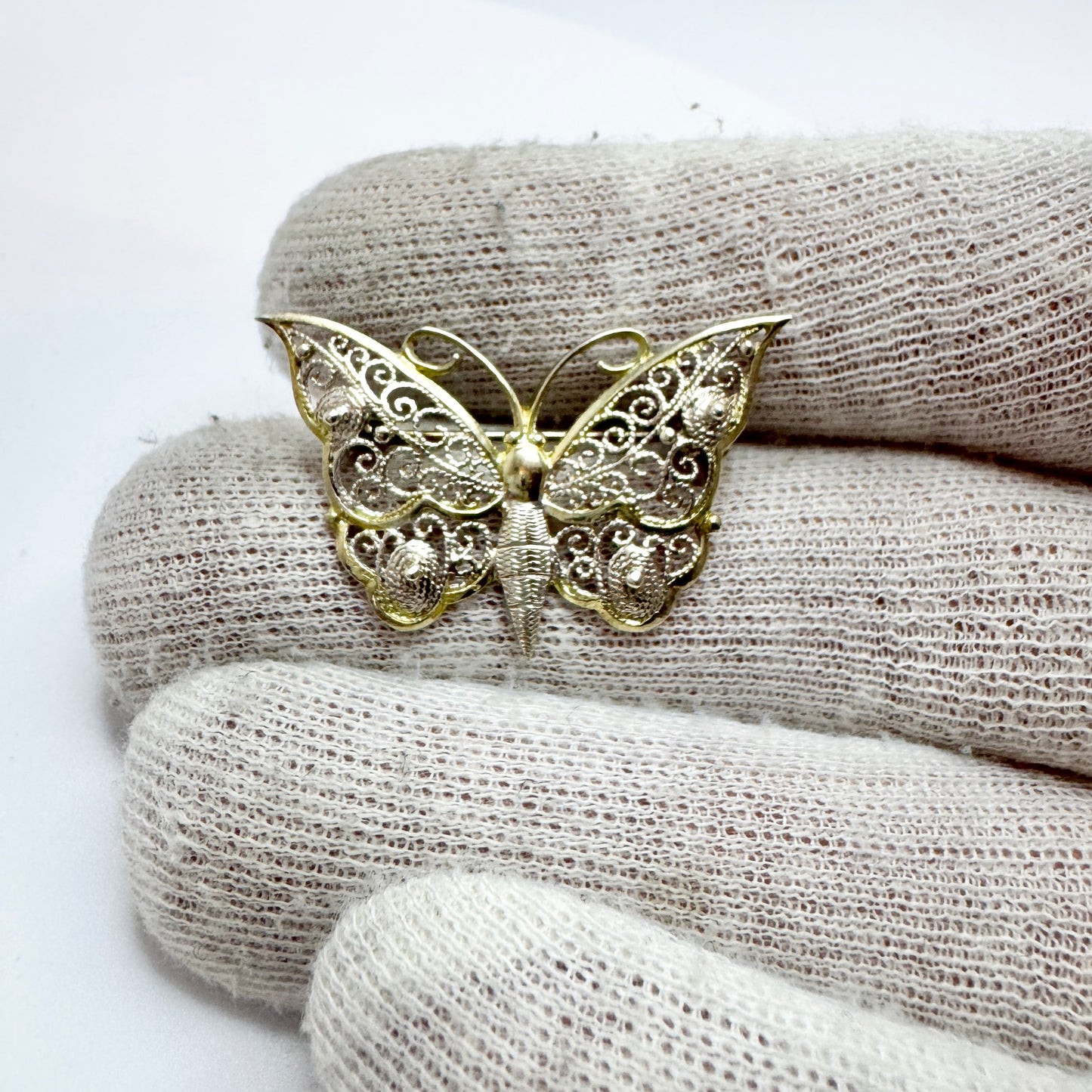 Swedish Import ca 1950s. Solid Silver Filigree Butterfly Brooch.