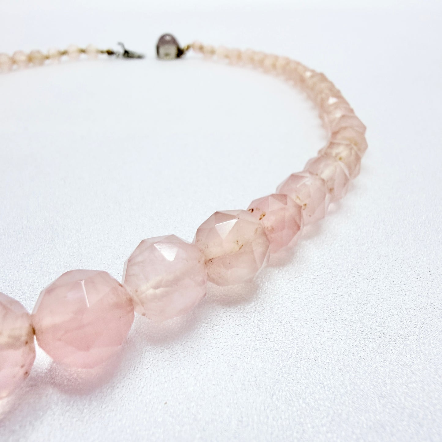 Vintage c 1930s. Solid Silver Rose Quartz Necklace.