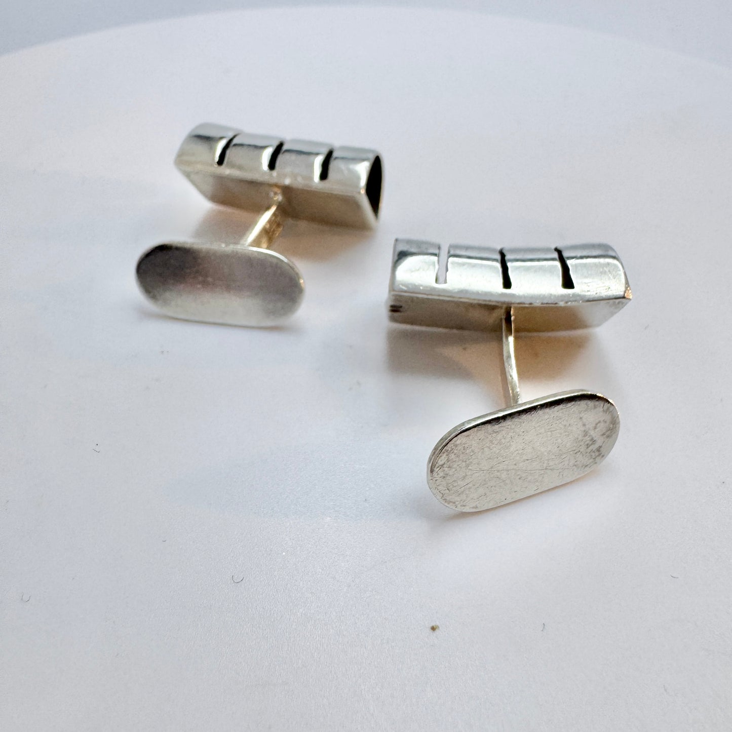 Den Danske Ella Hansen, Sweden 1946. Vintage Sterling Silver Cufflinks.