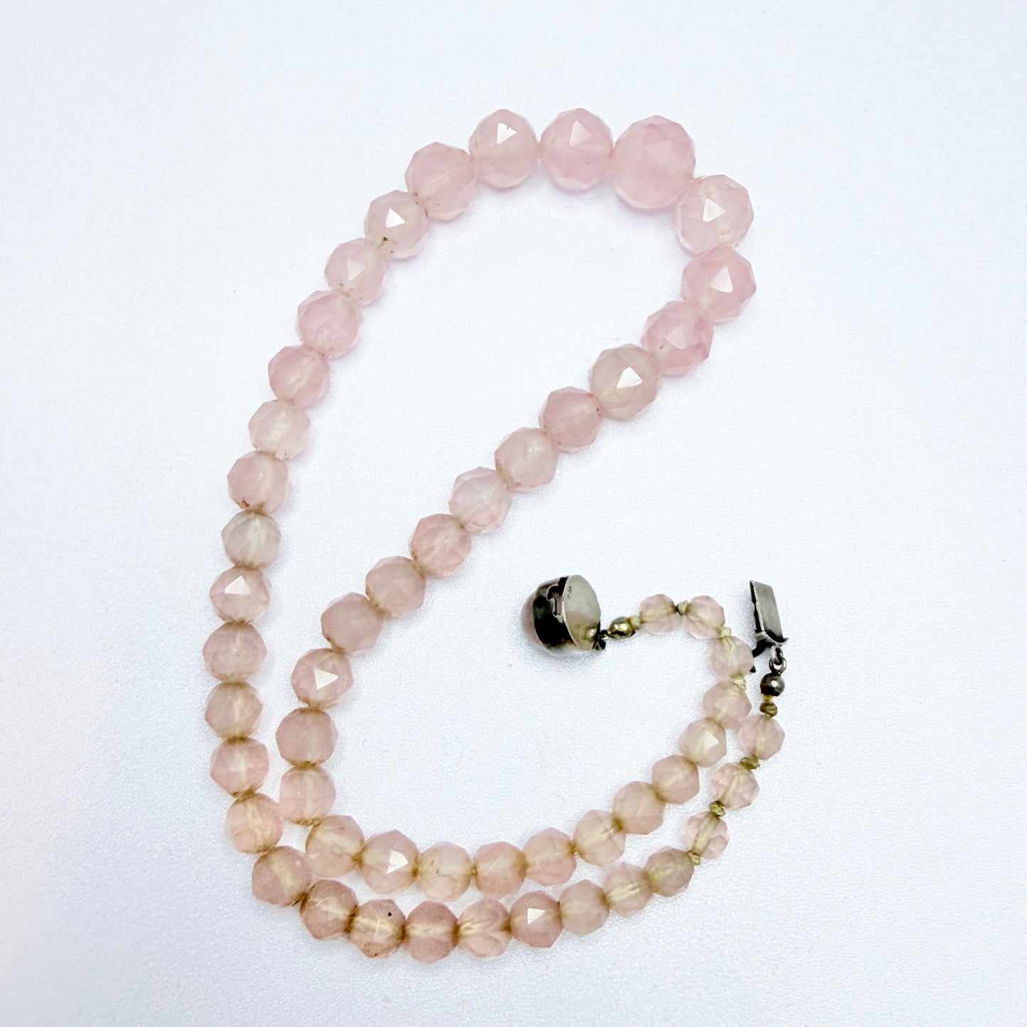 Vintage c 1930s. Solid Silver Rose Quartz Necklace.