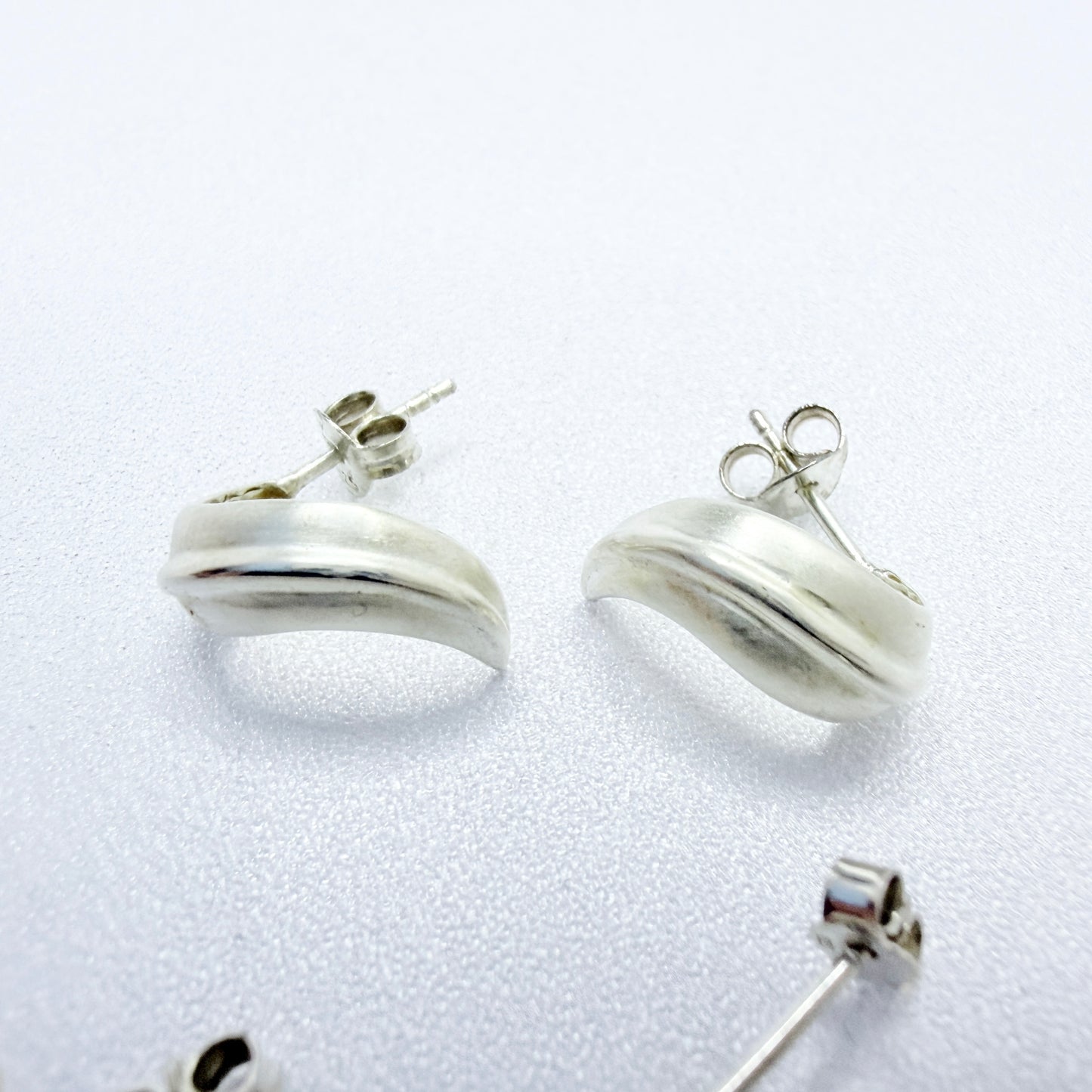 Four Pair of Solid Silver Earrings. Job-lot