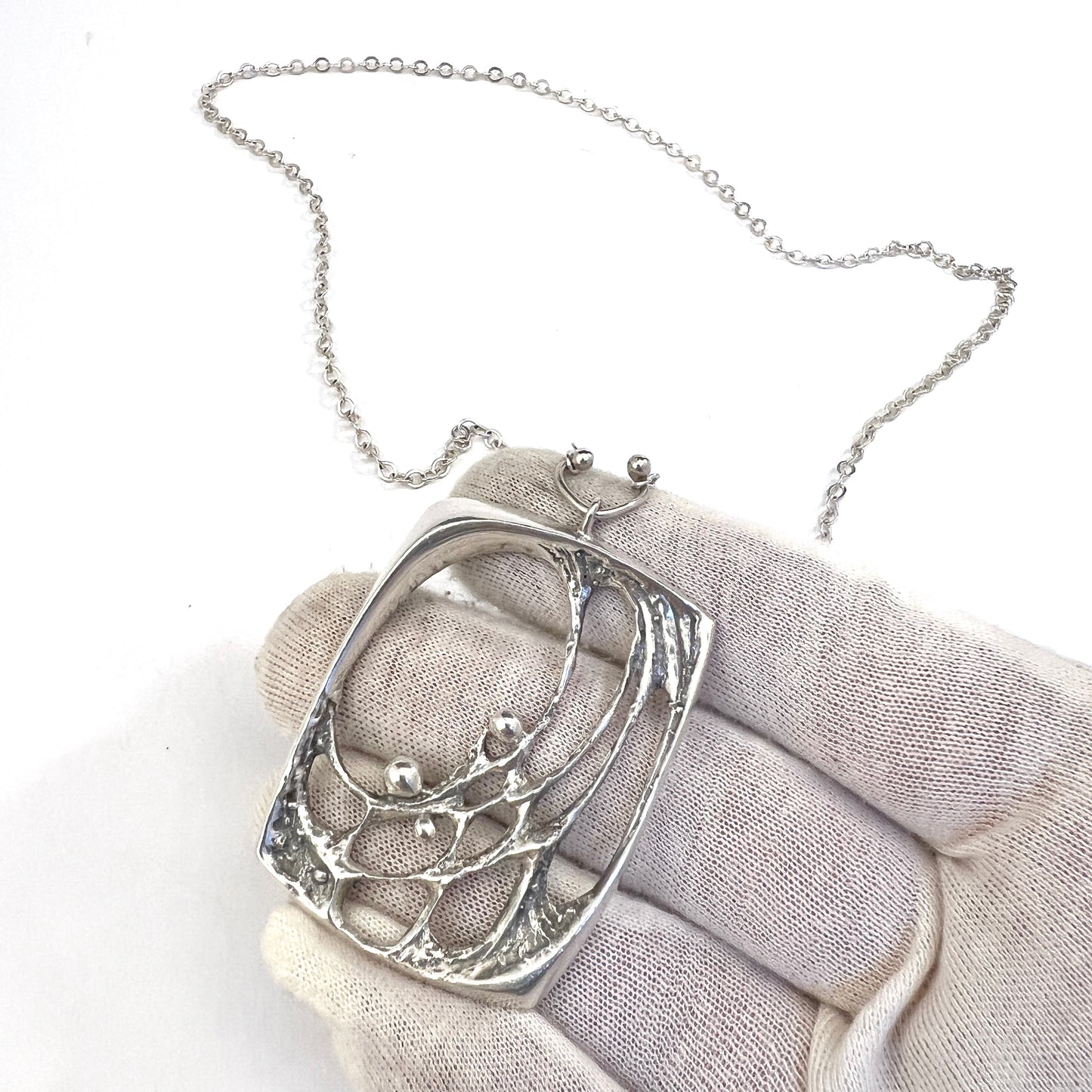 Sten & Laine, Finland 1975. Vintage Solid Silver Pendant Necklace. Design Spider Web.