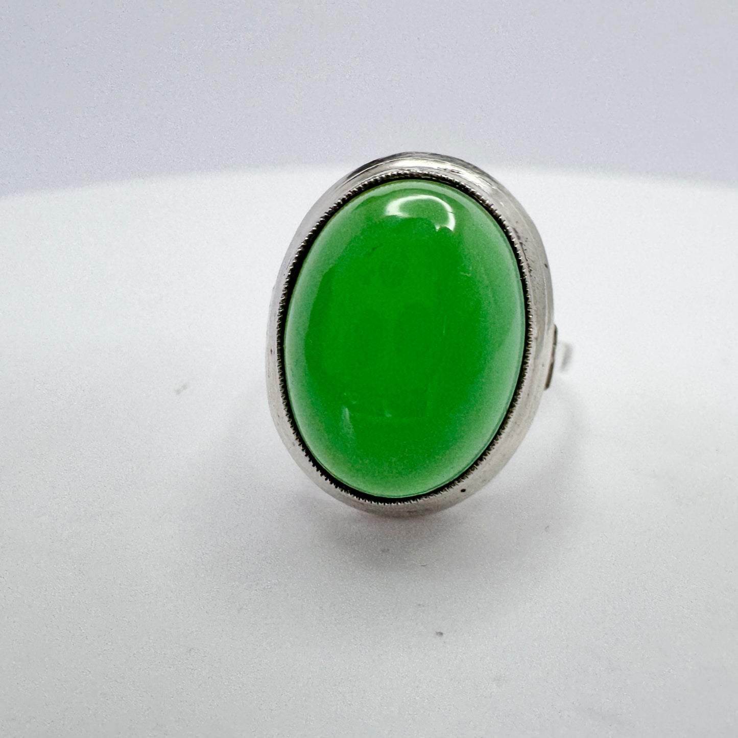 Sweden ca 1960. Vintage 835 Chrysoprase Ring.