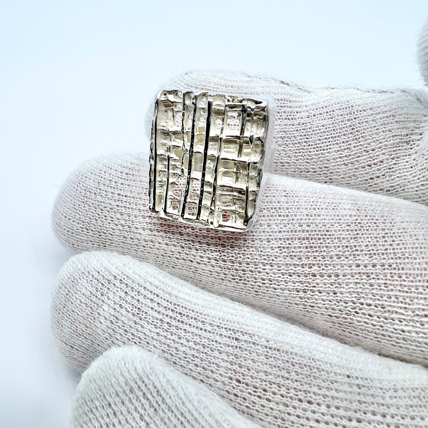 Bengt Hallberg, Sweden 1971 Vintage Modernist Sterling Silver Pinky Ring.