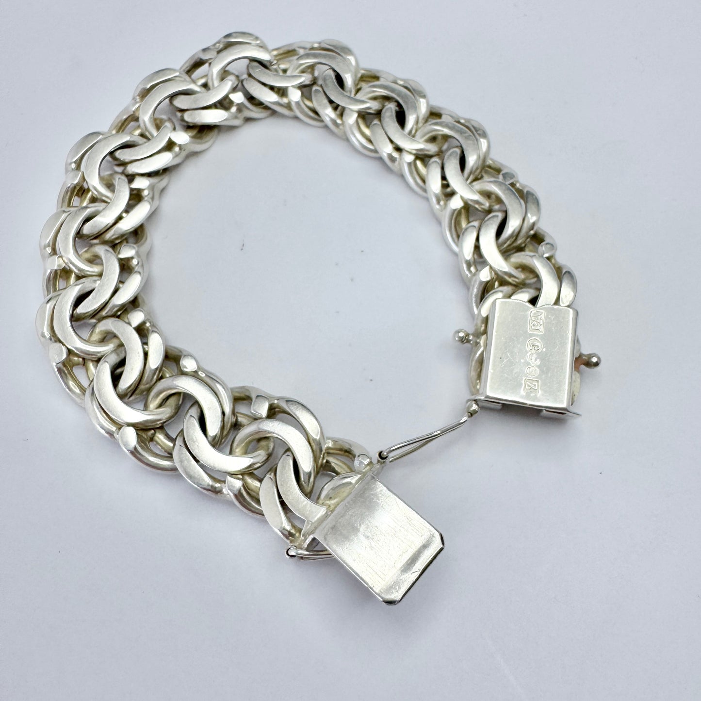 Victor Janson, Sweden 1974. Chunky Vintage Sterling Silver Bismark Bracelet.