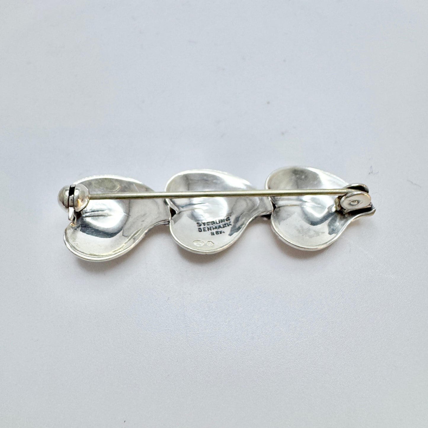 Hugo Grün, Denmark 1940s. Solid Silver Brooch.