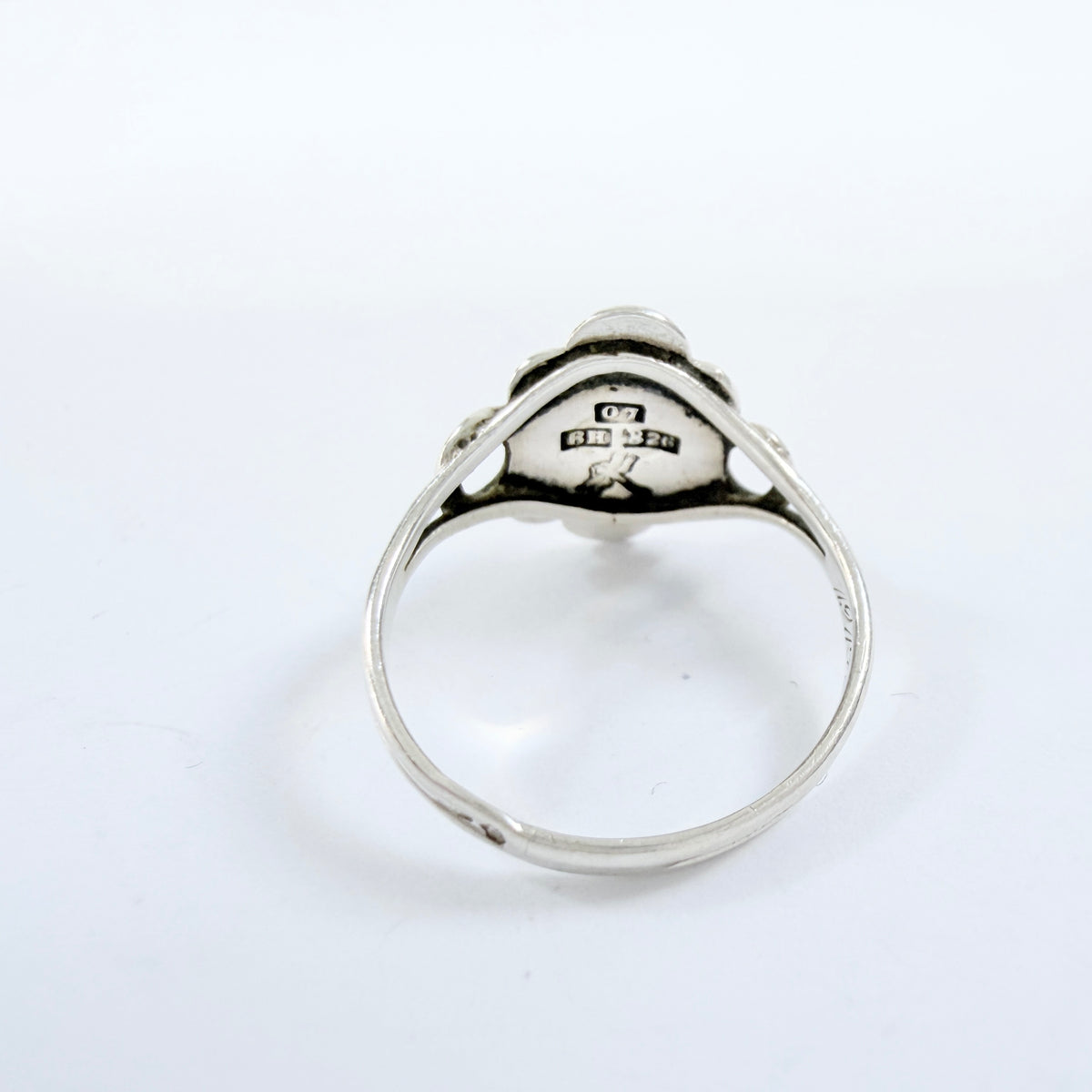 Bernhard Hertz, Denmark 1916. Antique Art Nouveau Solid Silver Lapis Lazuli Ring.