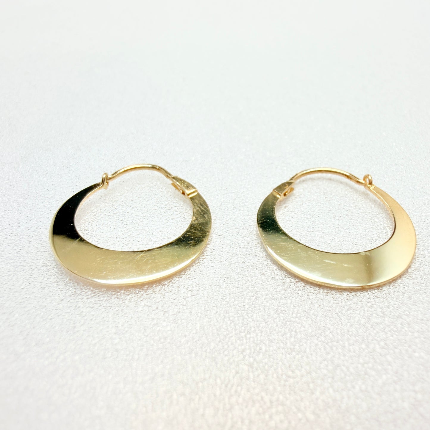 G Dahlgren, Sweden 1934. Vintage 18k Gold Earrings.