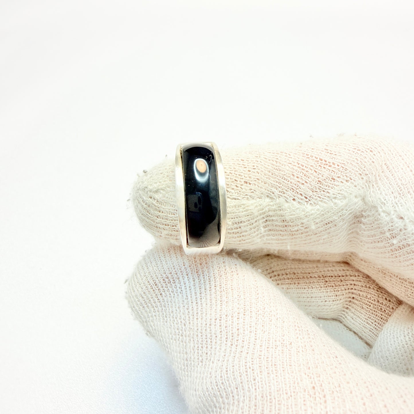 Friedrich Speidel, Germany ca 1960s. Vintage Solid Silver Onyx Ring.