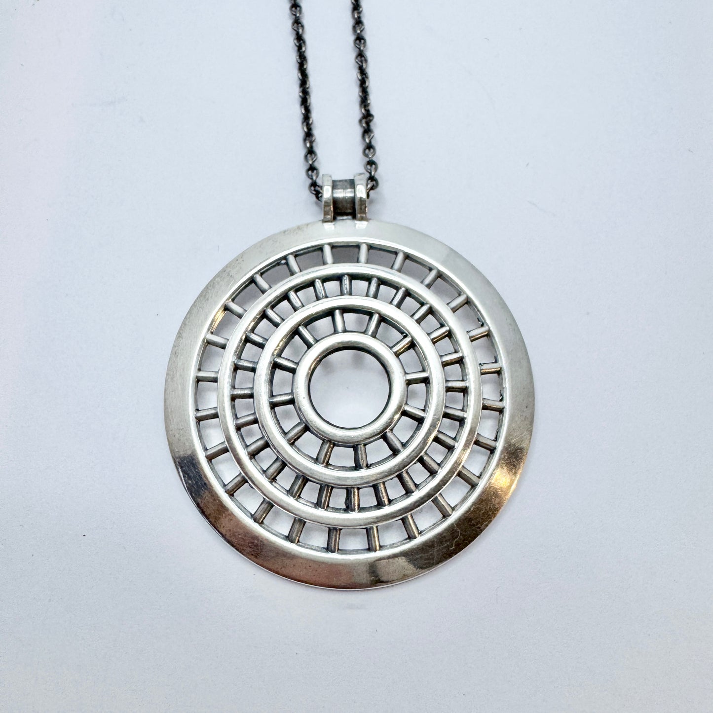 Kalevala Koru, Finland 1967. Vintage Solid Silver Pendant Necklace.