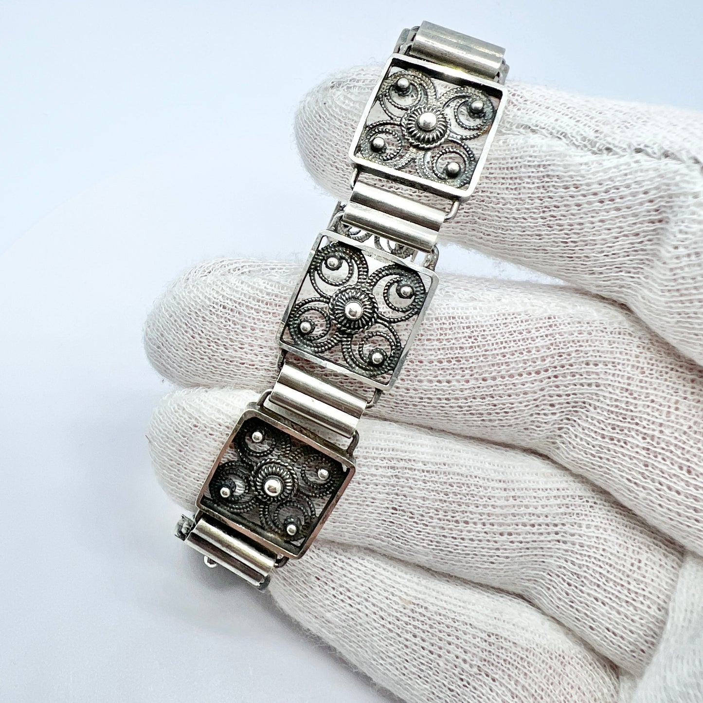 Finn Jensen, Norway Vintage c 1950s Sterling Silver Filigree Bracelet.