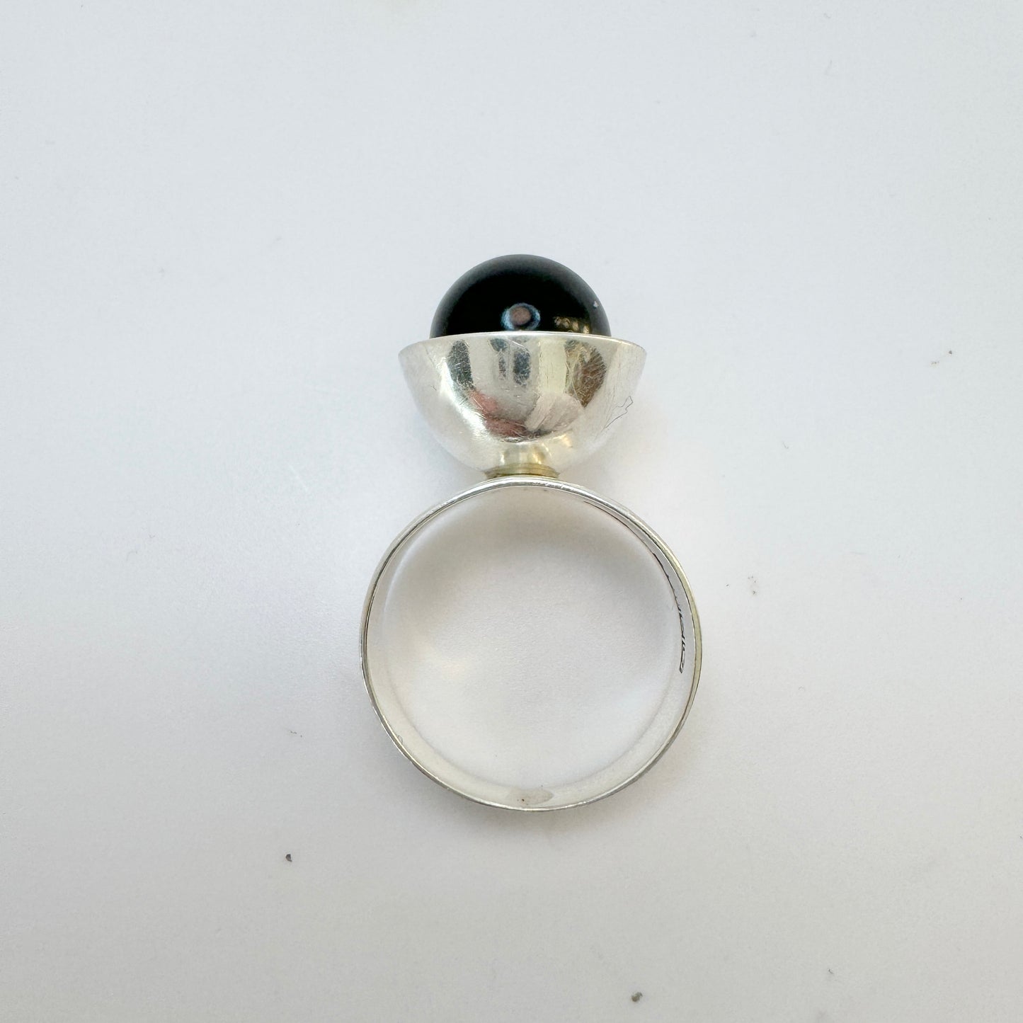 Turun Hopea, Finland 1964. Vintage Solid Silver Onyx Ring.