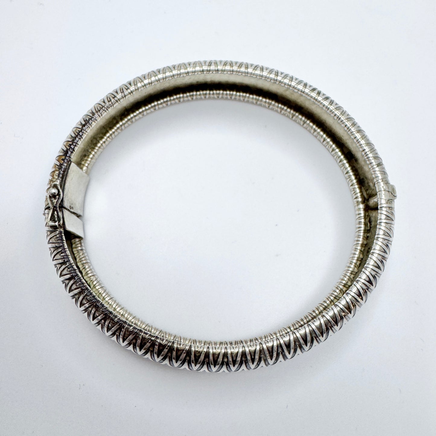 Friedrich Speidel, Germany ca 1950s. Solid Silver Hinged Bangle Bracelet.
