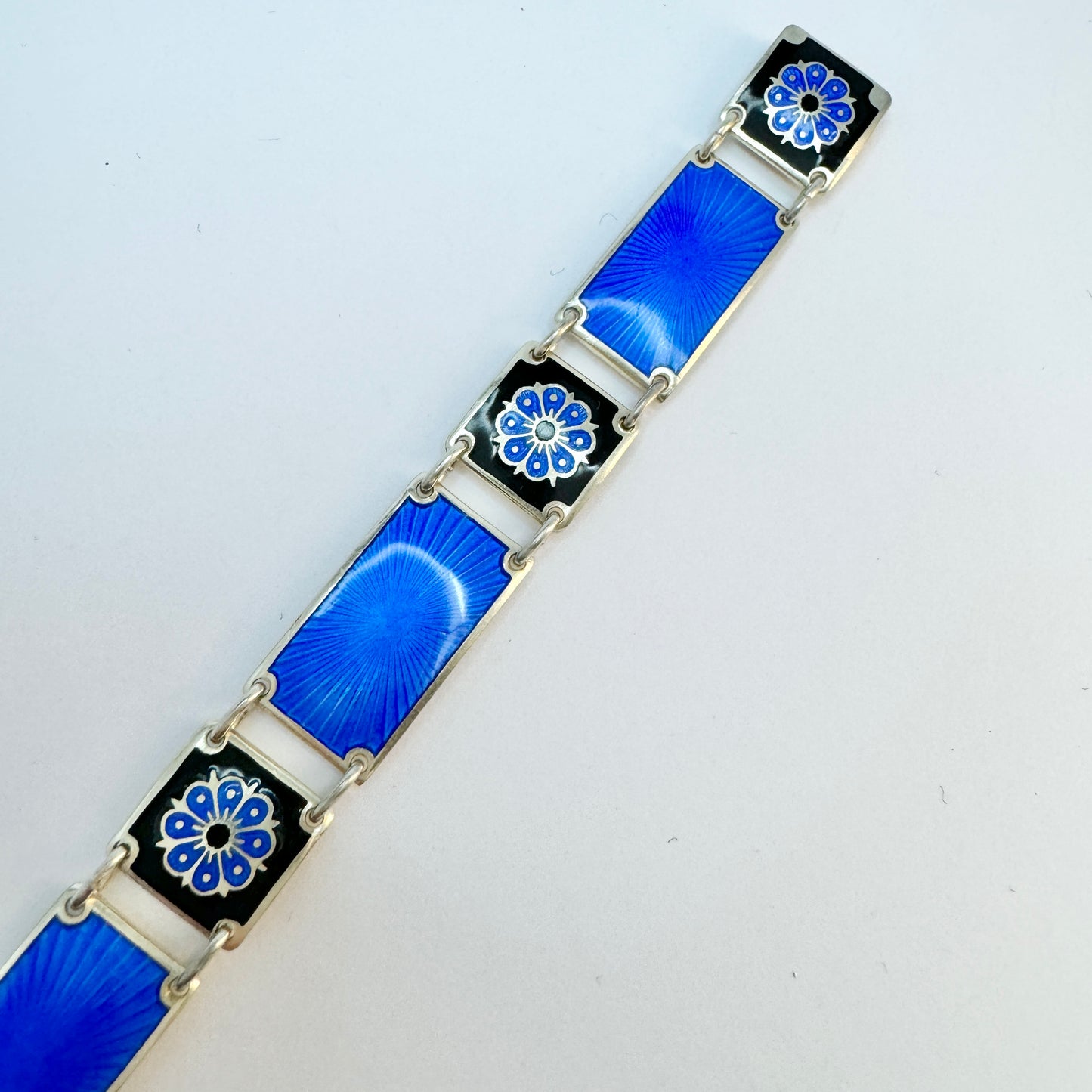 David-Andersen, Norway. Vintage Sterling Silver Enamel Bracelet