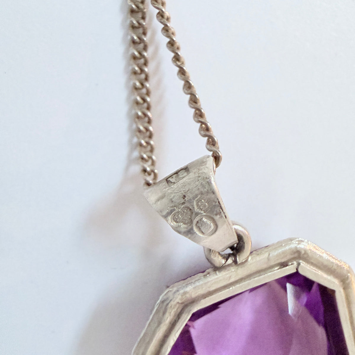 Wilhelm Harbeck, Sweden 1947. Vintage Solid Silver Violet Glass Pendant Necklace.