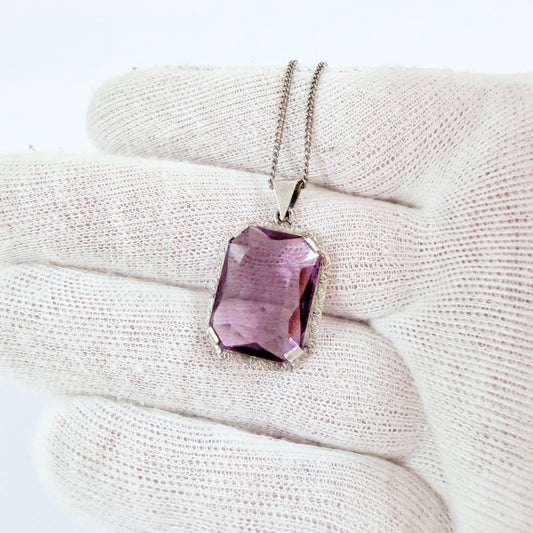 Wilhelm Harbeck, Sweden 1947. Vintage Solid Silver Violet Glass Pendant Necklace.