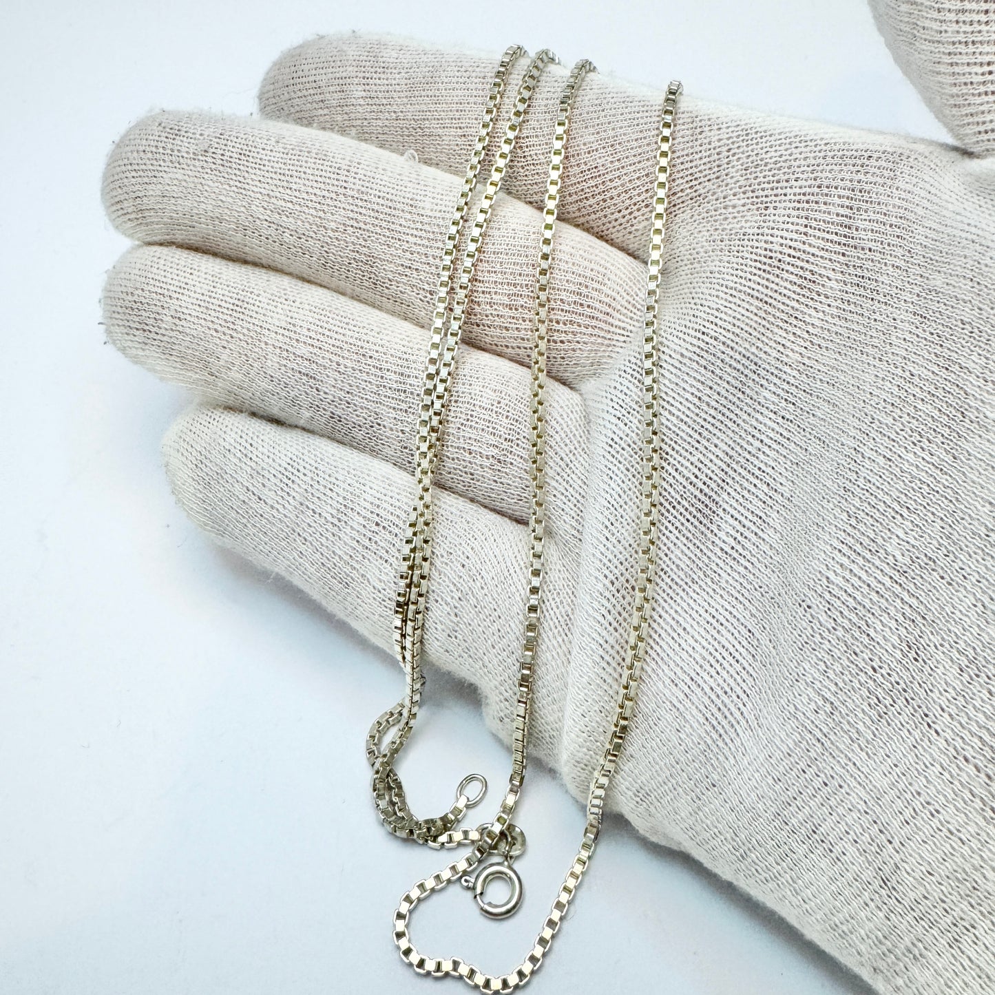 Uno A Erre, Italy. Vintage 27.4in / 69.5cm Box Chain Necklace.