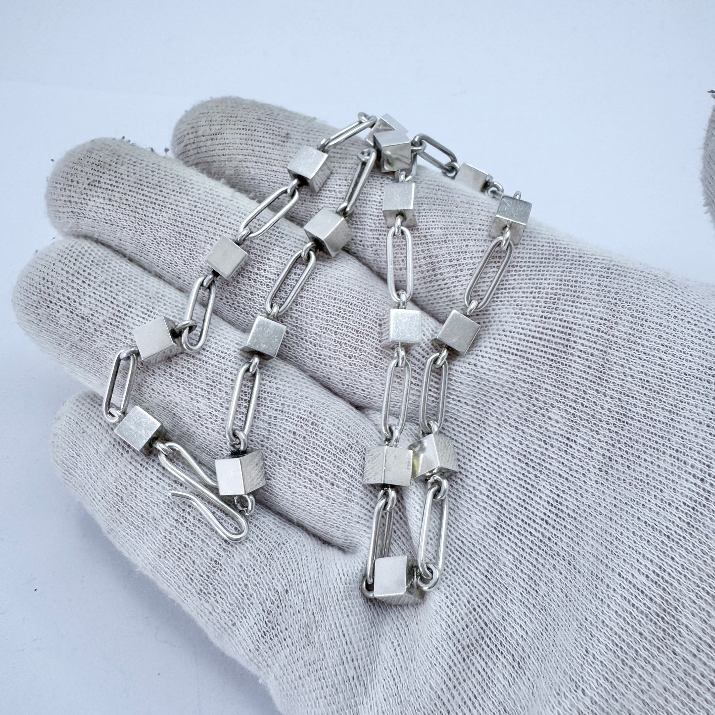 Arne Johansen, Denmark ca 1960s. Vintage Sterling Silver Cube Necklace.