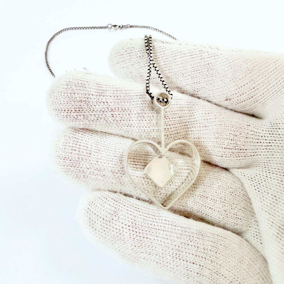 Victor Janson, Sweden year 1970. Vintage Sterling Silver Heart Pendant Necklace.