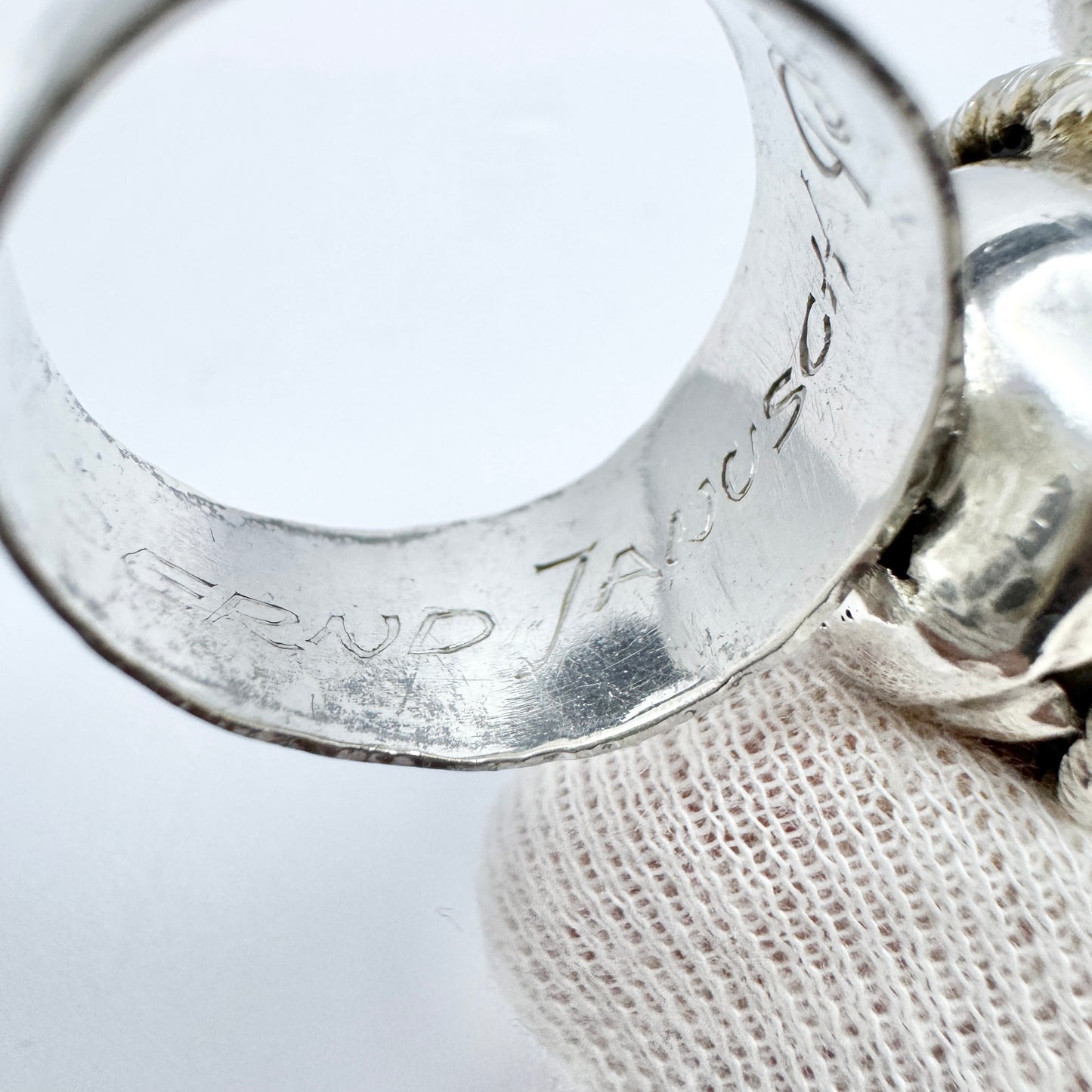 Rosa Taikon and Bernd Janusch, Sweden 1975. Chunky Vintage Sterling Silver Ring.