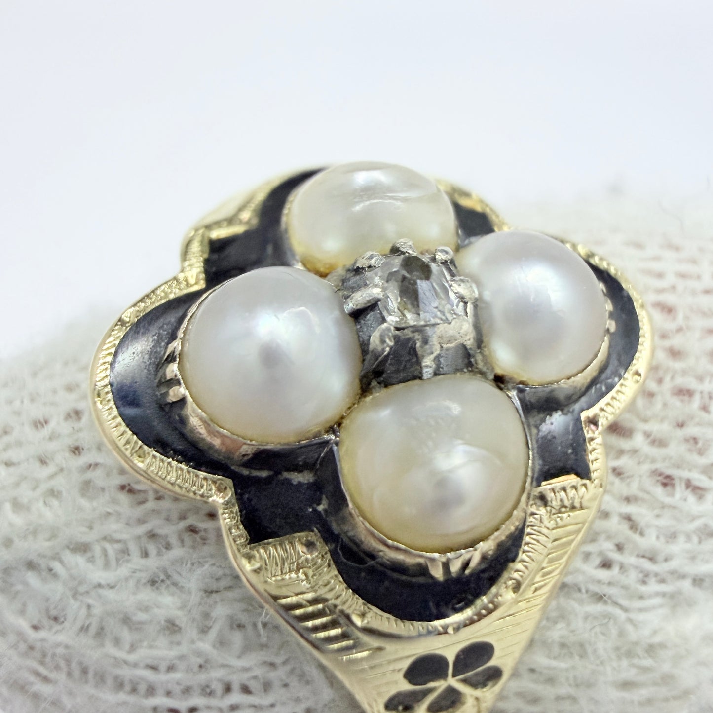 Antique Victorian 18k Gold Diamond Pearl Enamel Mourning Ring.