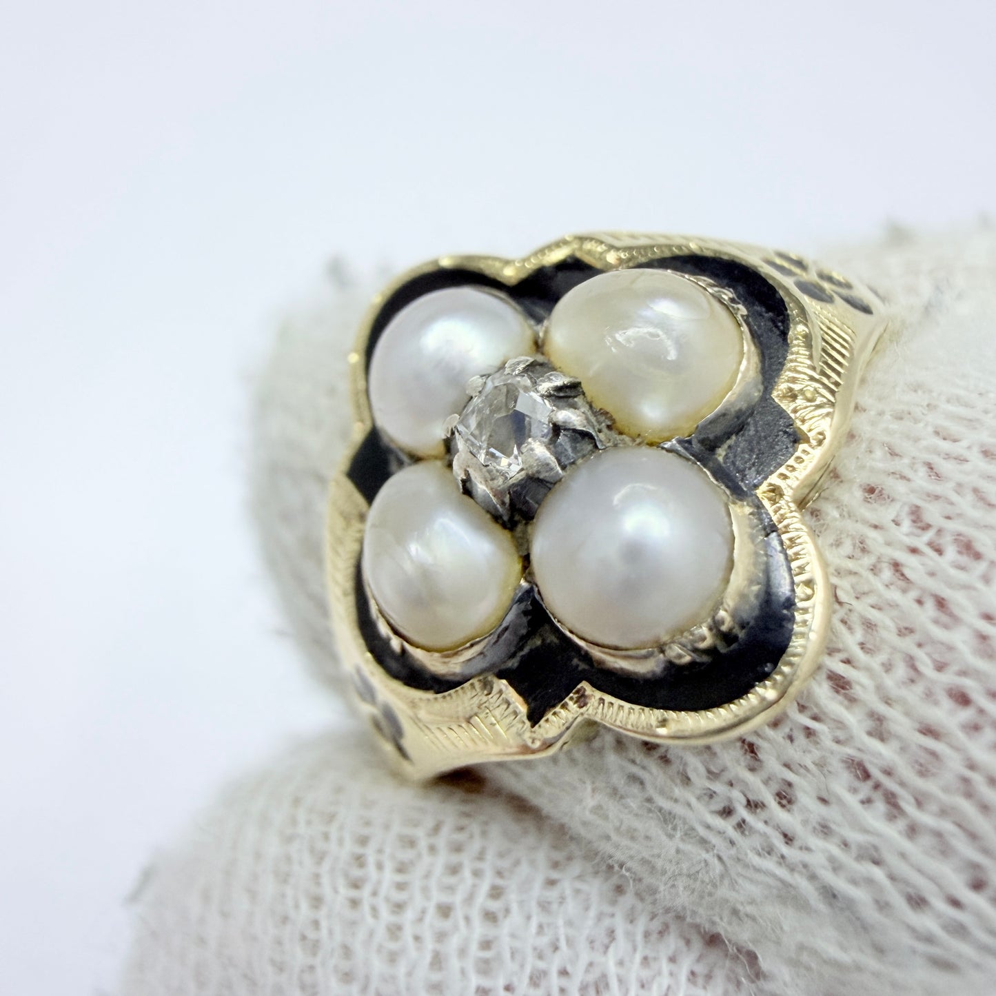 Antique Victorian 18k Gold Diamond Pearl Enamel Mourning Ring.