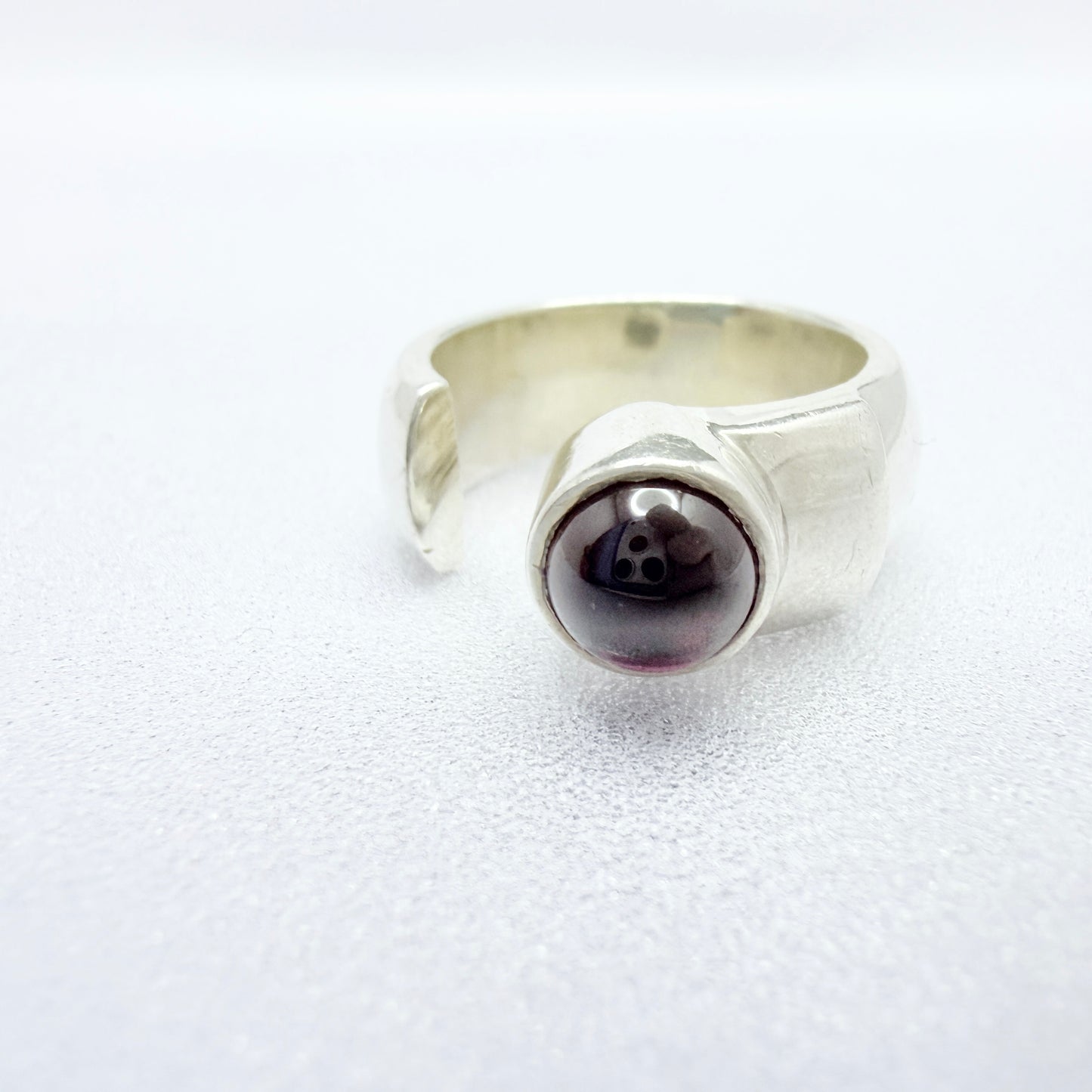 TJL, England. Chunky Sterling Silver Garnet Ring.