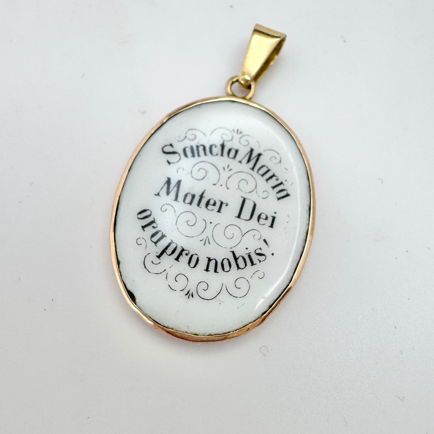 Vintage 14k Gold Painted Virgin Mary Pendant. Likely Italy.