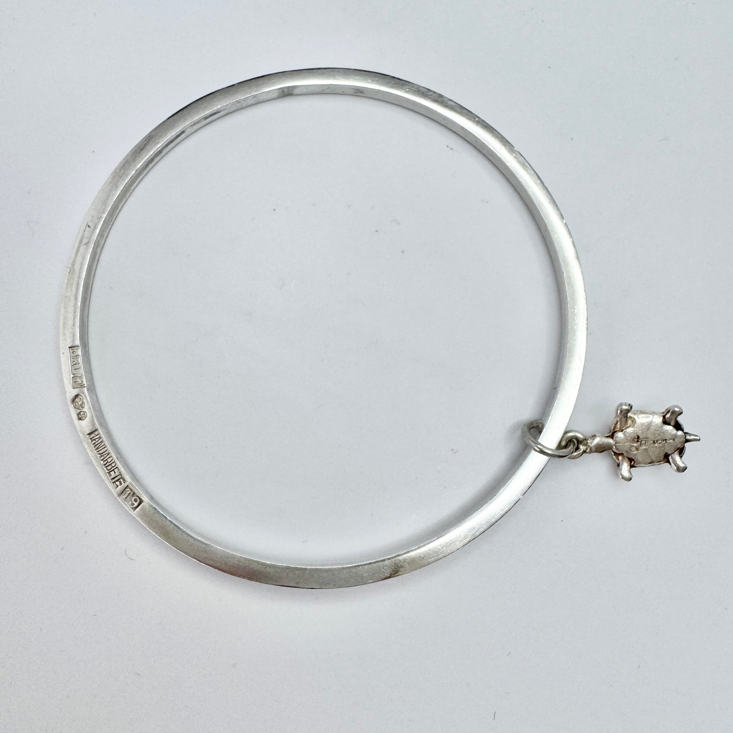 Lundqvist Brothers, Sweden / Georg Jensen, Denmark. Vintage 1960s Sterling Silver Bangle Turtle Charm.