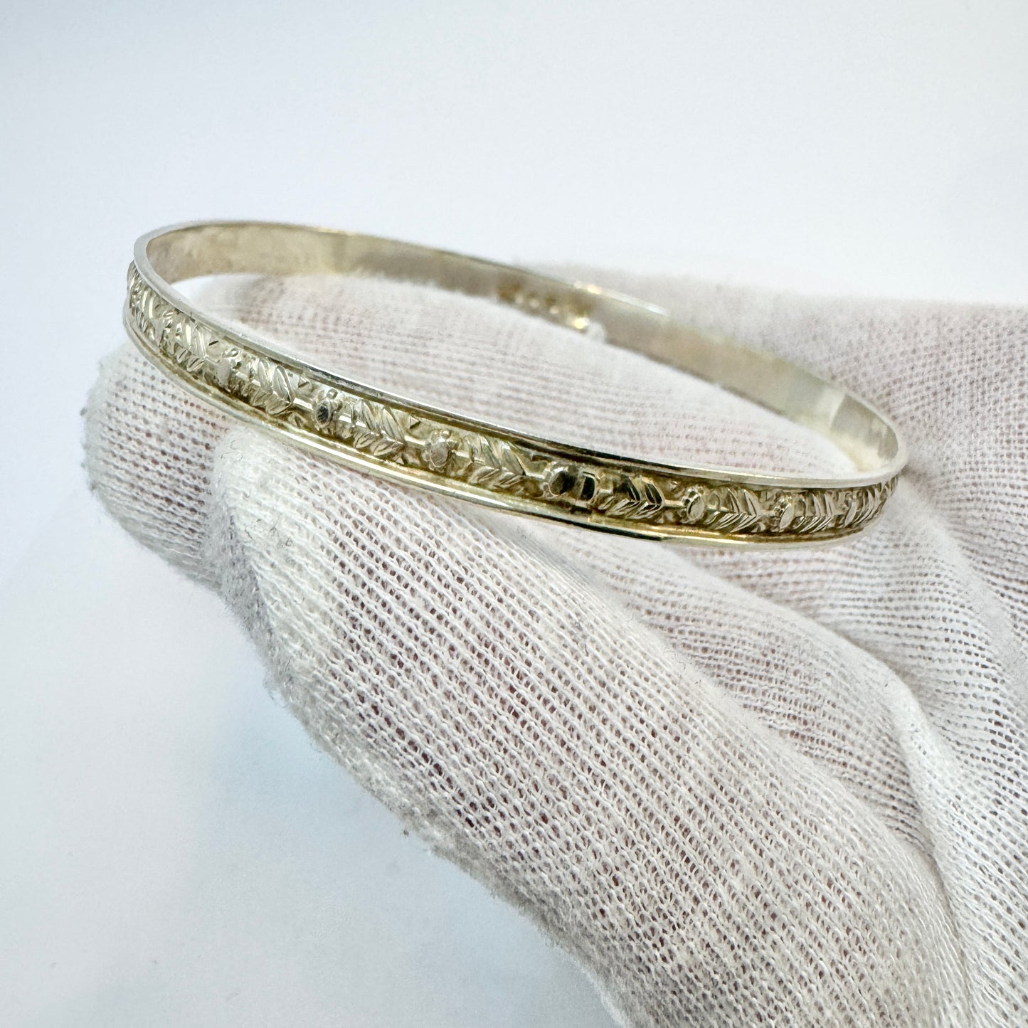 Andrens, Sweden 1959. Vintage Solid Silver Sunflower Arm-band Bangle Bracelet.