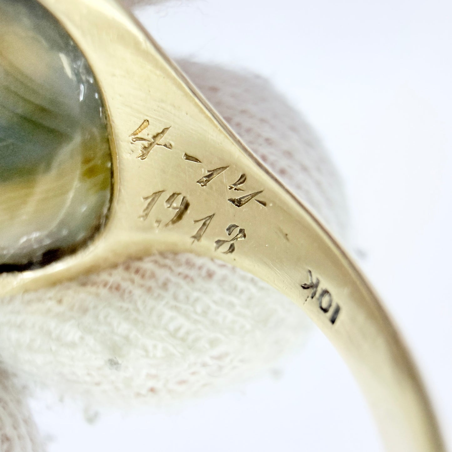 Antique year 1913. Dendritic Agate 10k Gold Ring.