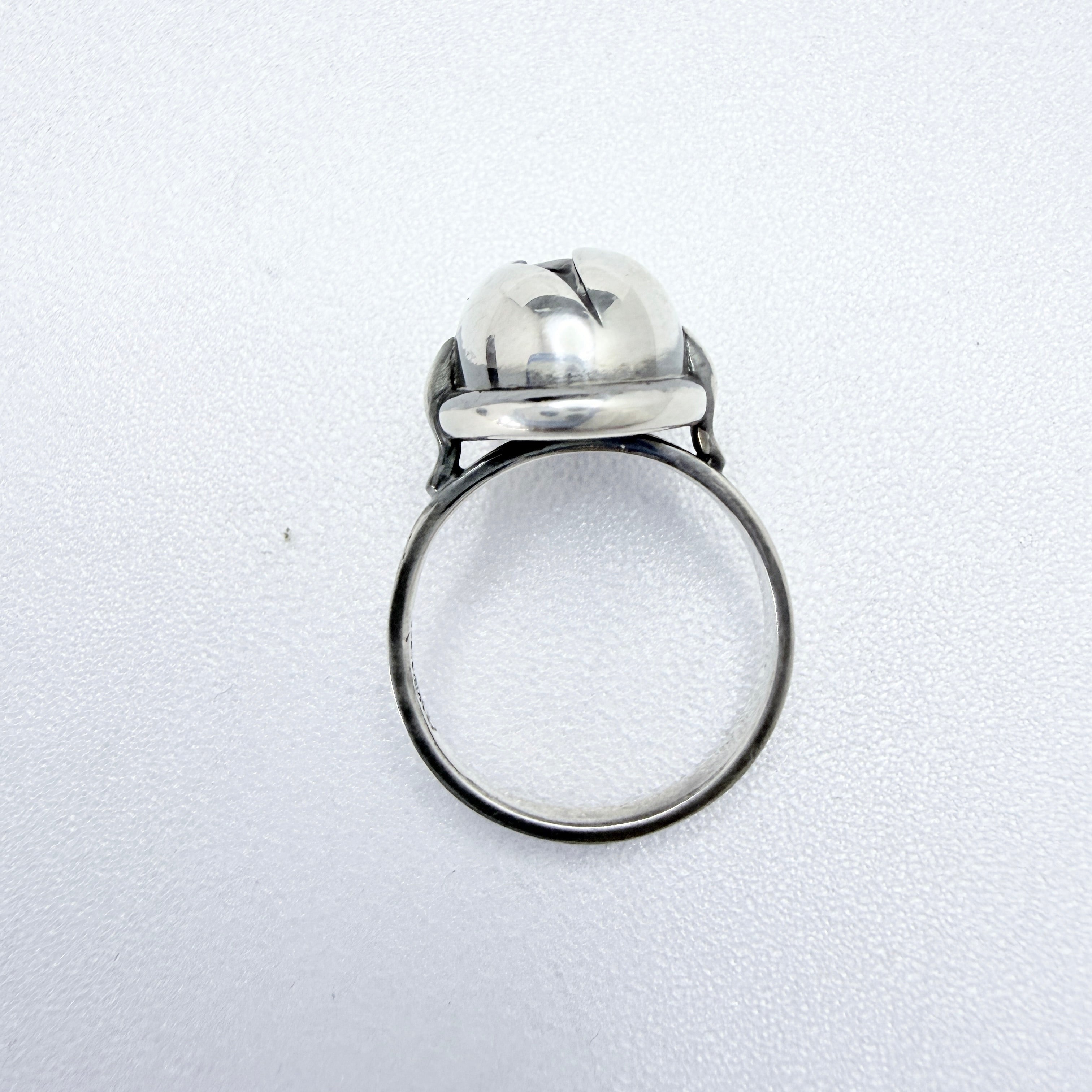 Bottega Veneta, Italy. Sterling Silver Ring. Boxed. – T Niklasson