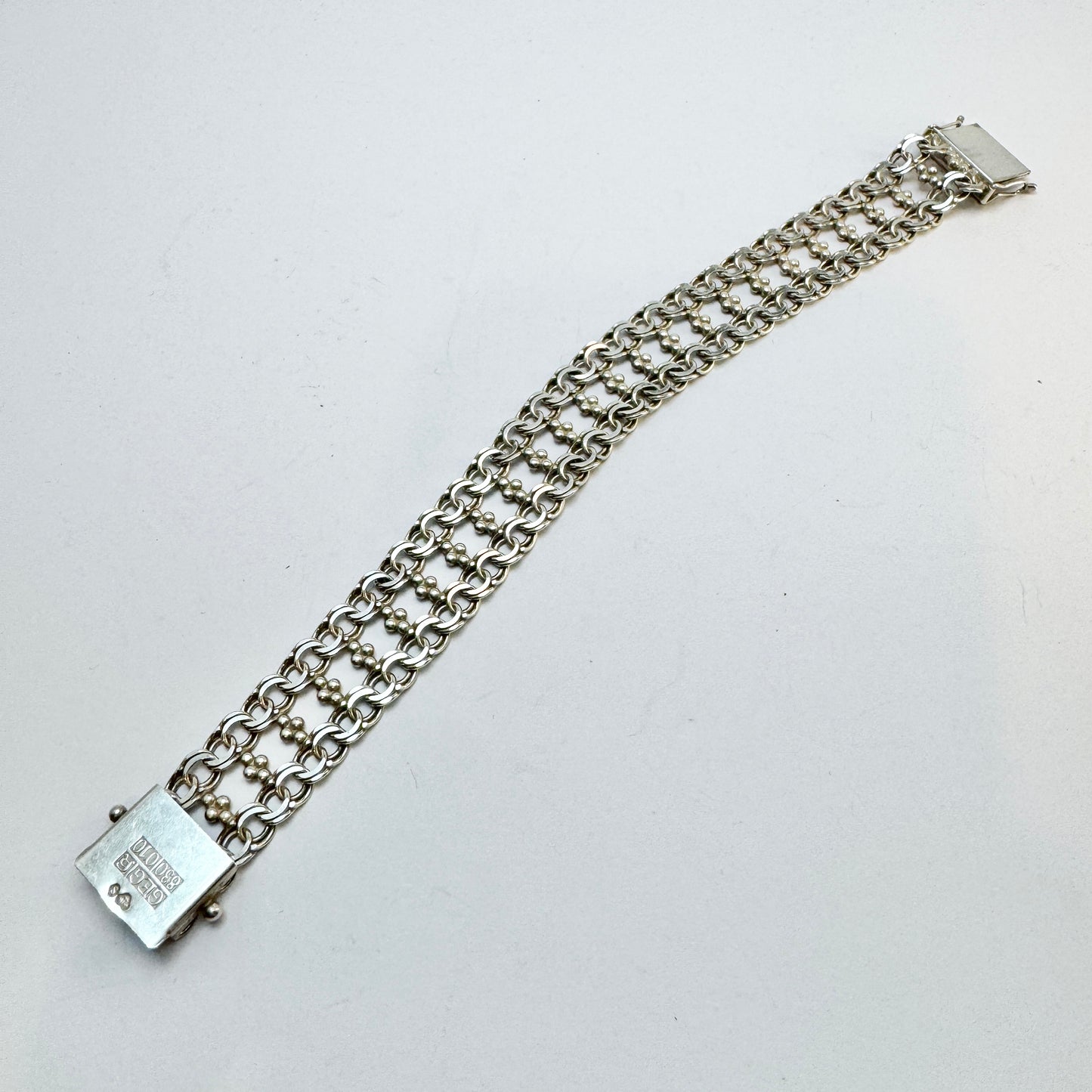 Göte Engström, Sweden 1988. Vintage Solid Silver Double Bismarck Bracelet