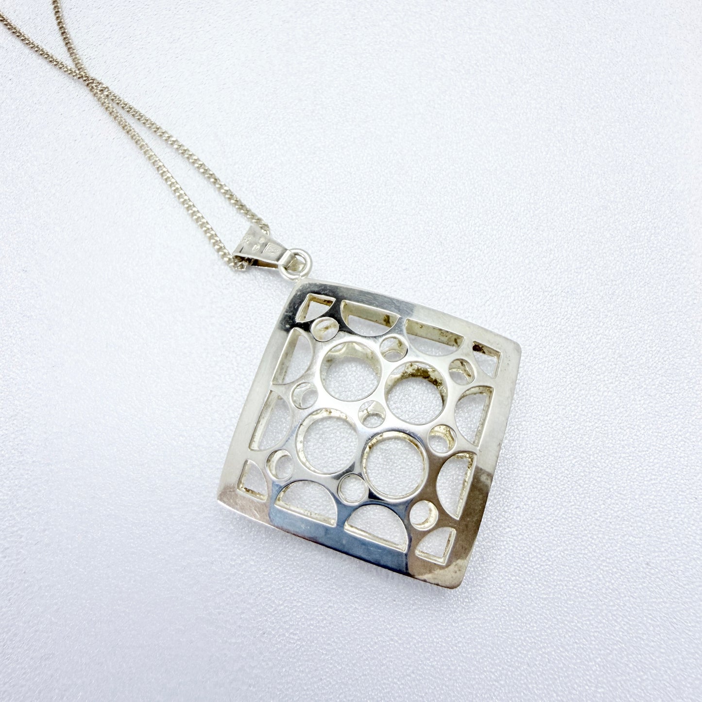 Salovaara Finland. Vintage Sterling Silver Pendant + Chain.