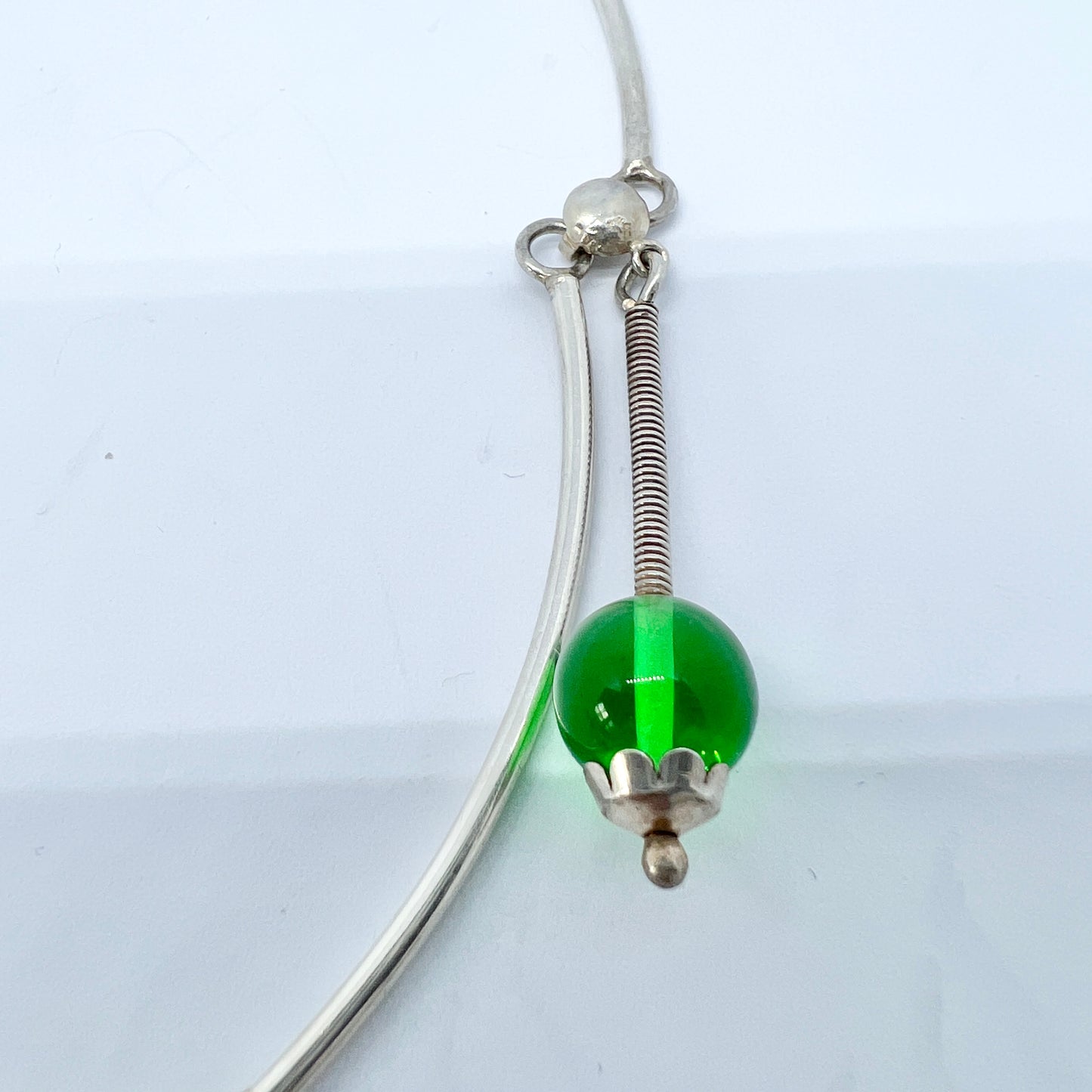 Sweden, year 1960 Vintage Sterling Silver Green Glass Necklace.