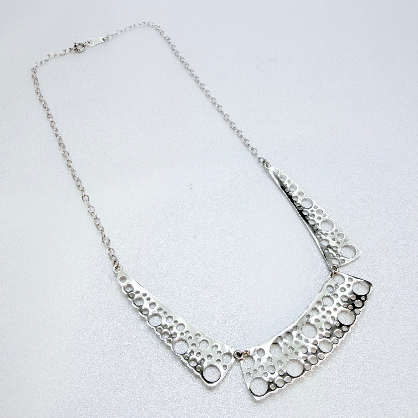 Kultakeskus, Finland. Design Liisa Vitali, Sterling Silver Necklace