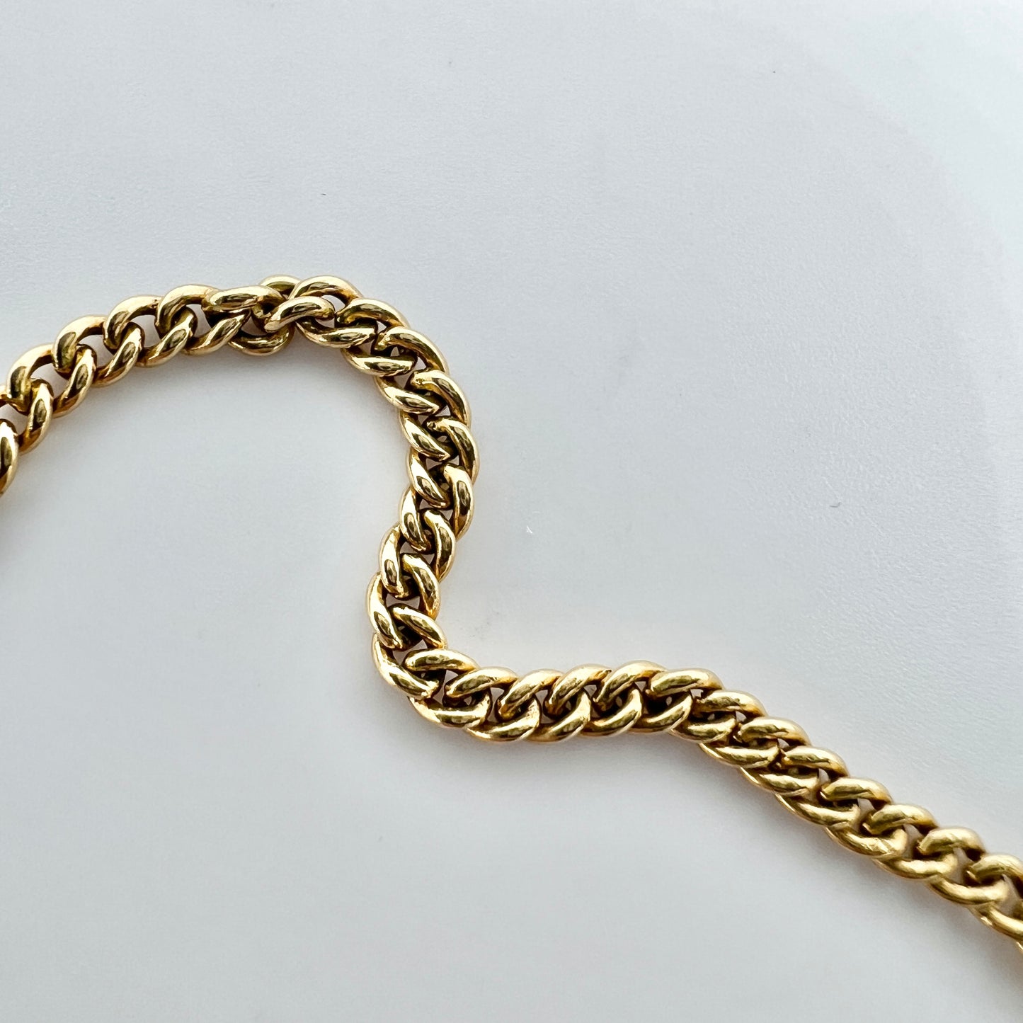 Sweden c 1900. Antique 18k Gold Watch Chain in Perfect Necklace Length.