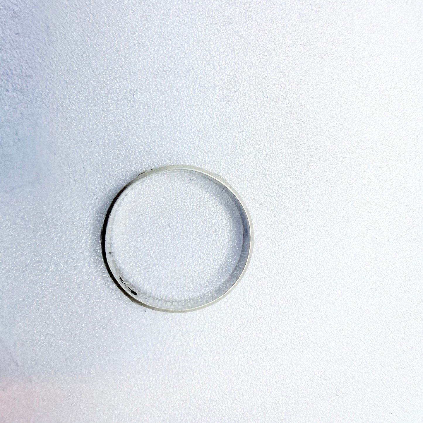 Vintage Solid Silver Ring Band. Sunflowers?
