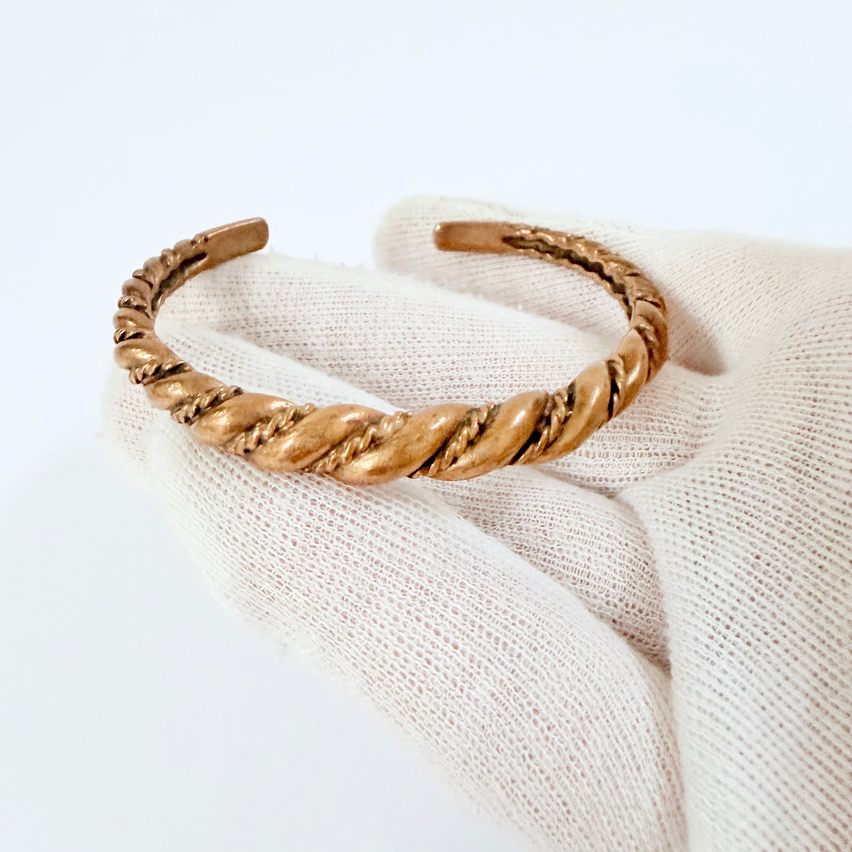 Kalavala koru, Finland. Vintage Viking-style Bronze Bracelet.