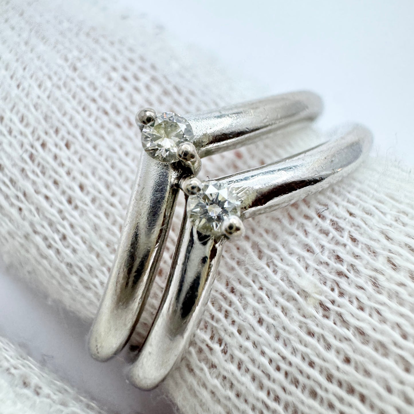 18k Gold Diamond Stack-Twin-Friends Rings.