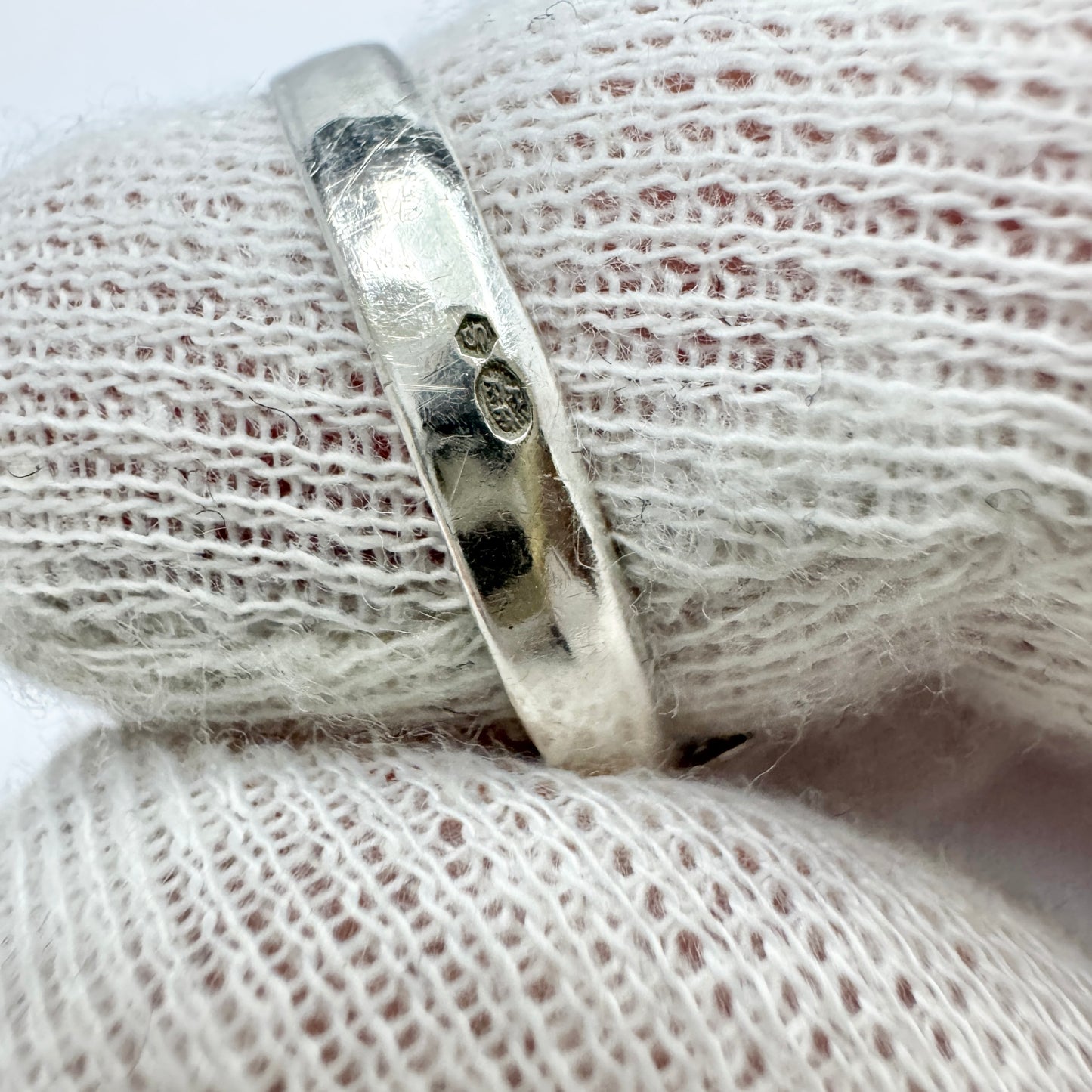 Vintage 1950s. Mid-century Modern Solid Silver Green Chrysoprase Ring.