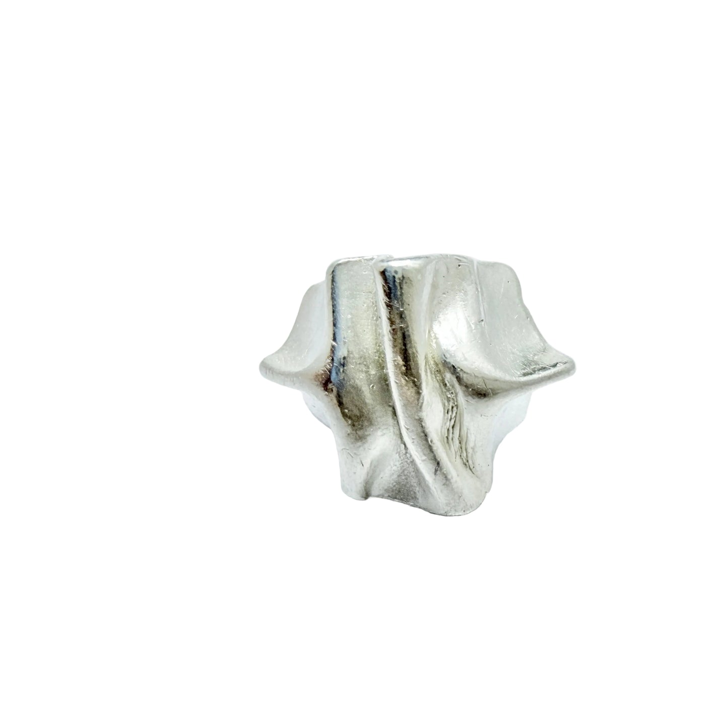 VIntage ca 1970. Modernist Solid SIlver Ring.